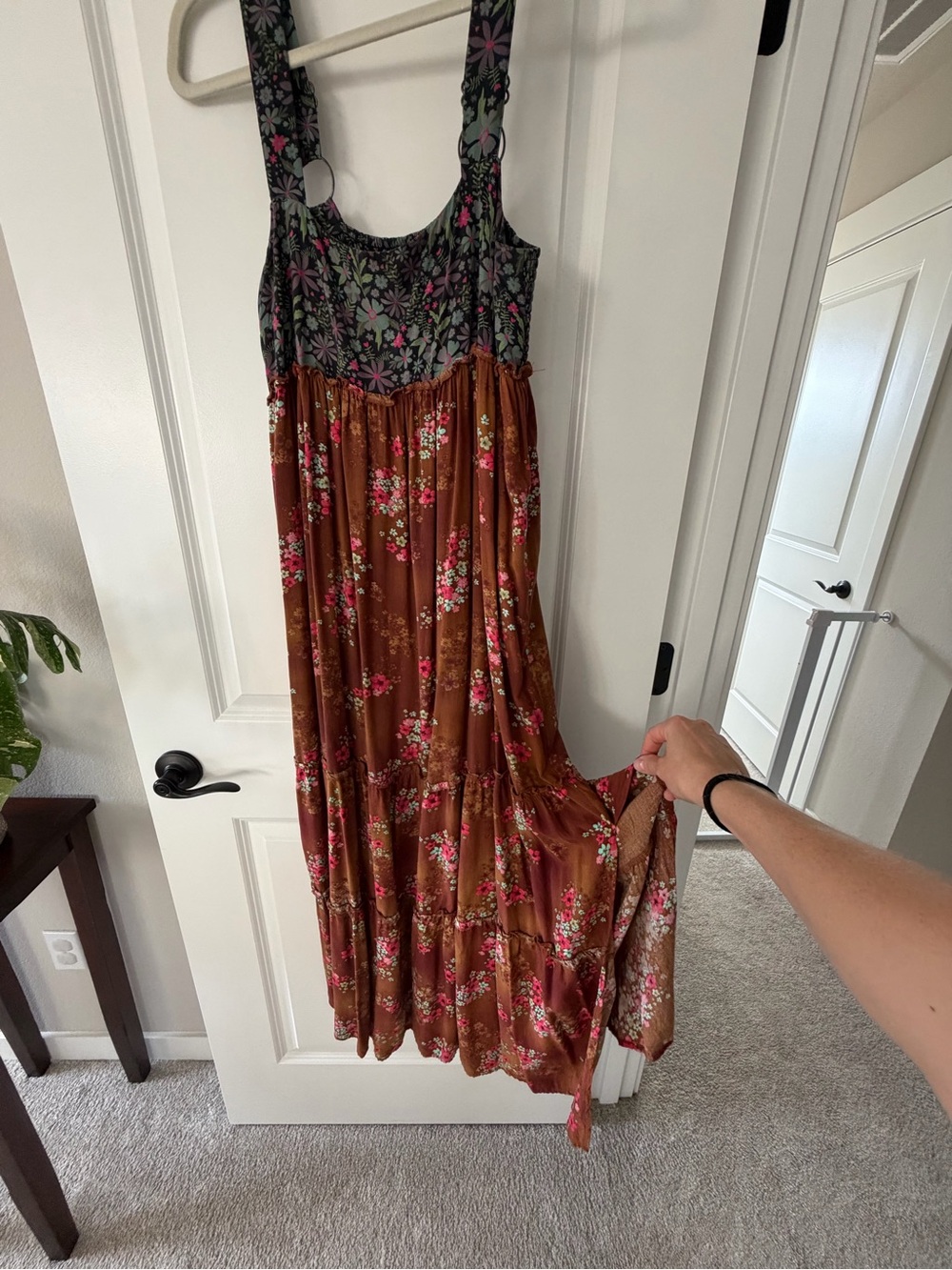 Natural Life Eliza Maxi Dress in Indigo Chestnut Floral - Picture 5 of 6